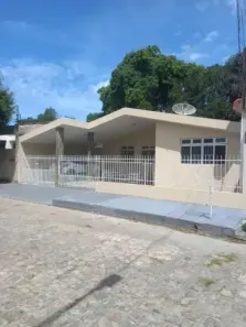Casa com 3 Quartos à venda, 180m² no Petrópolis, Maceió