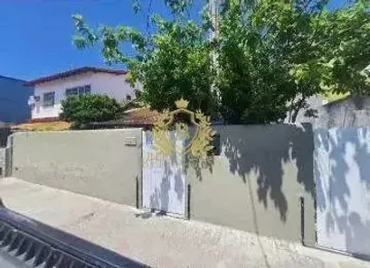 Casa com 2 Quartos à venda, 362m² no Centro, Arraial do Cabo