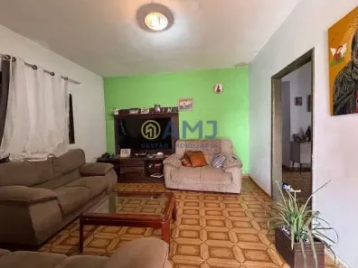 Casa com 3 Quartos à venda, 182m² no Jardim América, Goiânia