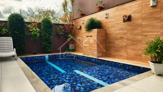 Sobrado com 4 Quartos à venda, 225m² no Jardim Imperador, Peruíbe