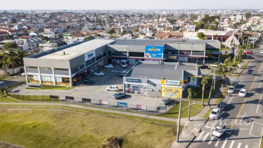 Sala Comercial para alugar, 207m² no Cajuru, Curitiba