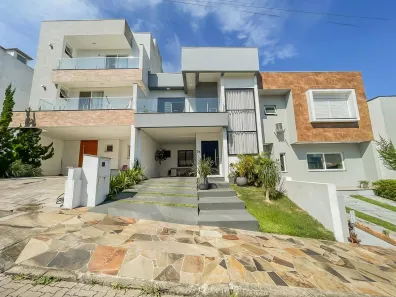 Casa de Condomínio com 3 Quartos à venda, 170m² no Hípica, Porto Alegre
