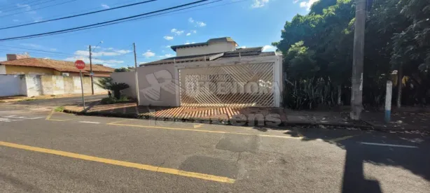 Casa com 3 Quartos à venda, 330m² no Jardim Tarraf II, São José do Rio Preto