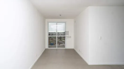 Apartamento com 2 Quartos para alugar, 95m² no Centro, Pelotas