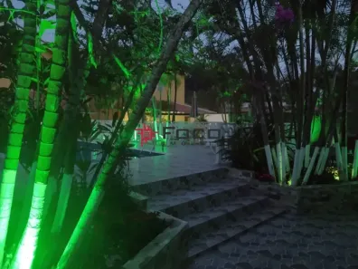Imóvel Comercial com 8 Quartos à venda, 502m² no Massaguaçu, Caraguatatuba