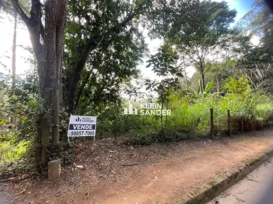 Lote/Terreno à venda, 800m² no Nova Suíça, Nova Friburgo