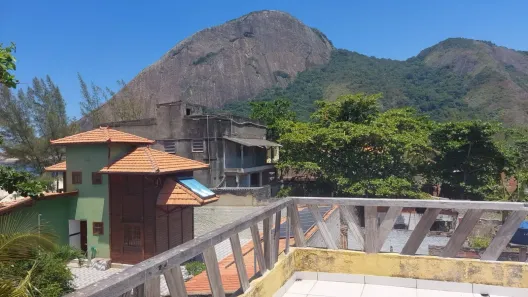 Casa com 2 Quartos à venda, 84m² no Recanto de Itaipuaçu (Itaipuaçu), Maricá