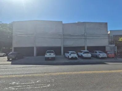 Galpão/Depósito/Armazém com 2 Quartos para alugar, 800m² no Horto, Teresina