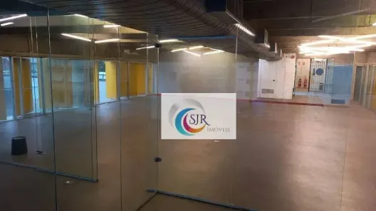 Sala Comercial para alugar, 190m² no Cerqueira César, São Paulo