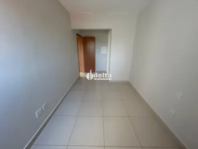 Apartamento com 2 Quartos para alugar, 53m² no Tabajaras, Uberlândia
