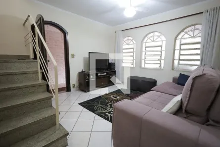 Casa com 3 Quartos à venda, 173m² no Vila Scarpelli, Santo André