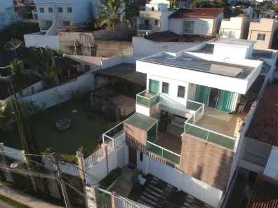 Casa com 3 Quartos à venda, 294m² no Jardim Belvedere, Volta Redonda