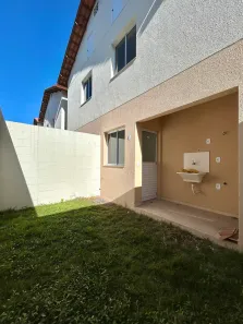 Casa de Condomínio com 2 Quartos para alugar, 50m² no Balneário de Carapebus, Serra