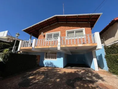Casa com 3 Quartos para venda ou aluguel, 205m² no Jardim Chapadão, Campinas