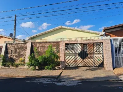 Casa com 2 Quartos à venda, 143m² no Jardim do Lago, Campinas