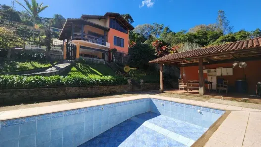 Casa com 3 Quartos à venda, 212m² no Parque do Imbui, Teresópolis