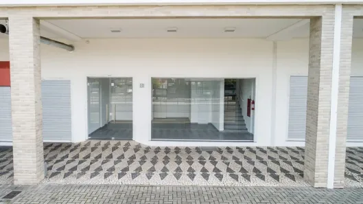 Ponto Comercial à venda, 359m² no Bacacheri, Curitiba