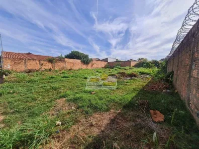Lote/Terreno à venda, 300m² no Jardim Maracanã, Uberaba