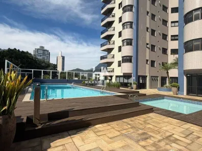 Apartamento com 3 Quartos para alugar, 183m² no Centro, Jaraguá do Sul
