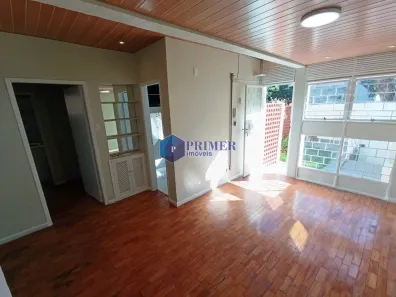 Casa com 2 Quartos para alugar, 90m² no Santo Antônio, Belo Horizonte