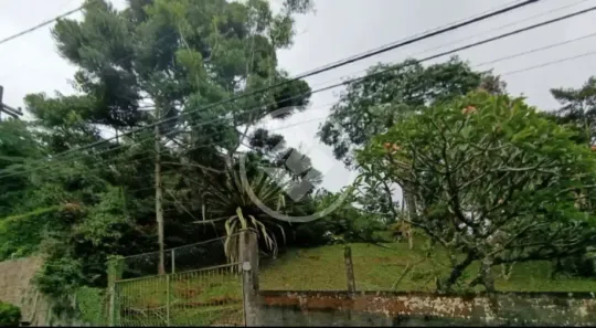 Lote/Terreno à venda, 1149m² no Parque do Ingá, Teresópolis