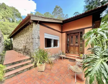 Casa de Condomínio com 4 Quartos à venda, 439m² no Moinho Velho, Embu das Artes