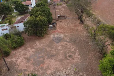 Lote/Terreno à venda, 2000m² no , Estiva Gerbi
