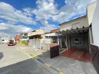 Casa com 4 Quartos à venda, 175m² no Parque Califórnia, Campos dos Goytacazes
