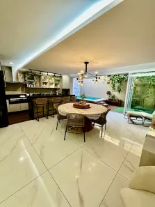Casa de Condomínio com 3 Quartos à venda, 260m² no Parque Amazônia, Goiânia