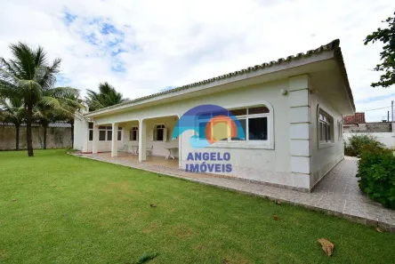 Casa com 4 Quartos à venda, 208m² no Centro, Peruíbe