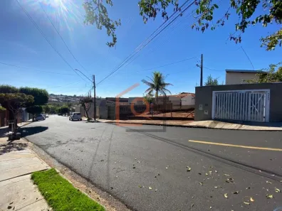 Lote/Terreno à venda, 232m² no Jardim Tangará, Araraquara