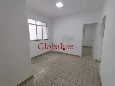 Apartamento com 2 Quartos à venda, 90m² no Gonzaga, Santos