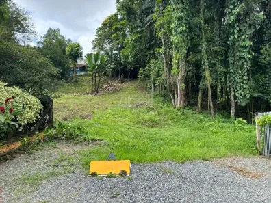 Lote/Terreno à venda, 3360m² no Glória, Joinville