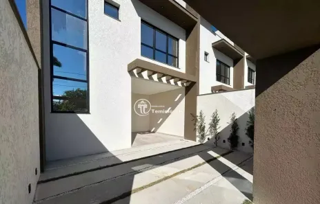 Casa com 3 Quartos à venda, 100m² no Glória, Joinville