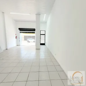 Ponto Comercial para alugar, 150m² no Centro, Atibaia