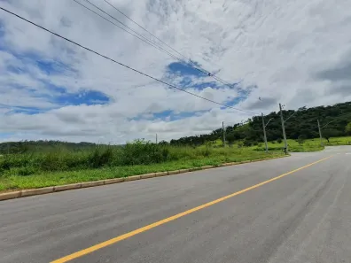 Lote/Terreno à venda, 1400m² no Centro, Pedro Leopoldo
