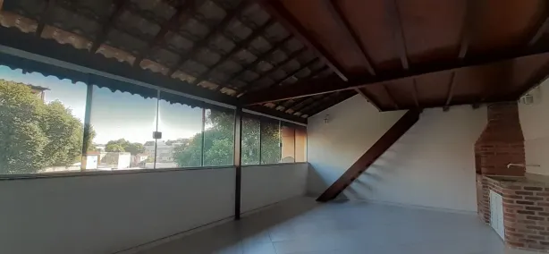 Casa com 2 Quartos à venda, 126m² no Vila Valqueire, Rio de Janeiro