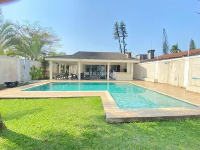 Casa com 3 Quartos à venda, 350m² no Jardim Virgínia, Guarujá