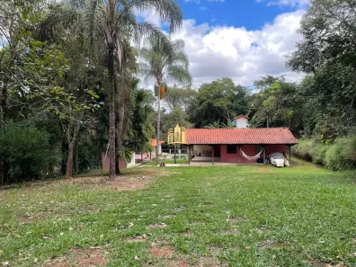Fazenda/Sítio com 3 Quartos à venda, 5500m² no Vila Ipê Amarelo, Contagem