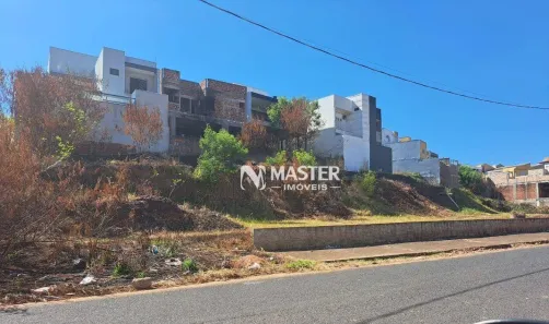 Lote/Terreno à venda, 310m² no Jardim Portal do Sol, Marília
