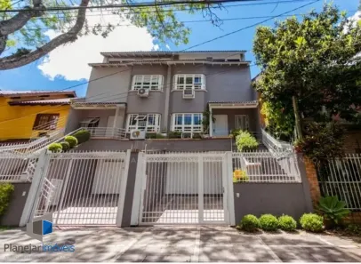 Casa com 3 Quartos à venda, 260m² no Jardim Itu, Porto Alegre