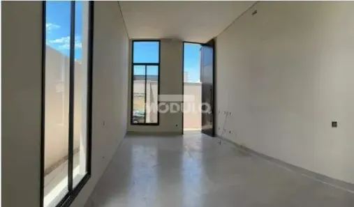 Casa com 3 Quartos à venda, 180m² no Grand Ville, Uberlândia