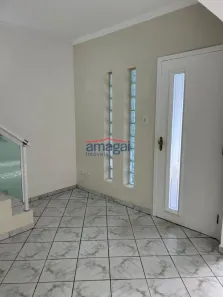 Sobrado com 4 Quartos para alugar, 200m² no Parque Brasil, Jacareí