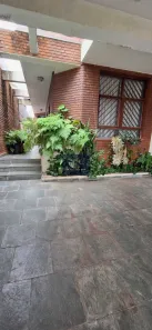 Casa com 3 Quartos para alugar, 272m² no Parque Colonial, São Paulo