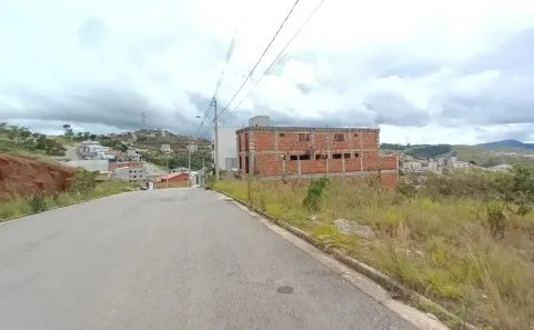 Lote/Terreno à venda, 250m² no Jardim Bandeirantes, Poços de Caldas