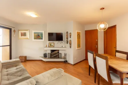 Apartamento com 3 Quartos à venda, 98m² no Cabral, Curitiba