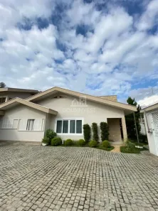 Casa com 4 Quartos à venda, 300m² no Azambuja, Brusque
