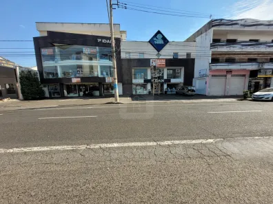 Ponto Comercial para alugar, 290m² no Carajás, Uberlândia
