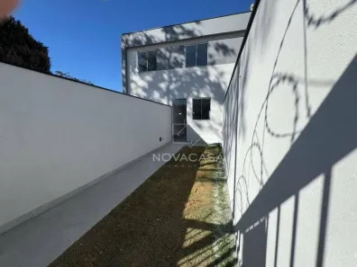 Casa com 2 Quartos à venda, 60m² no Mantiqueira, Belo Horizonte