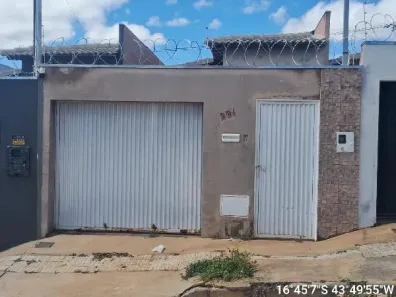 Casa com 2 Quartos à venda, 90m² no Jardim Olímpico, Montes Claros